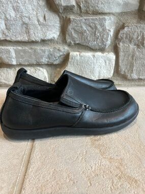 CROCS Men's Black Slip-On Casual Loafers